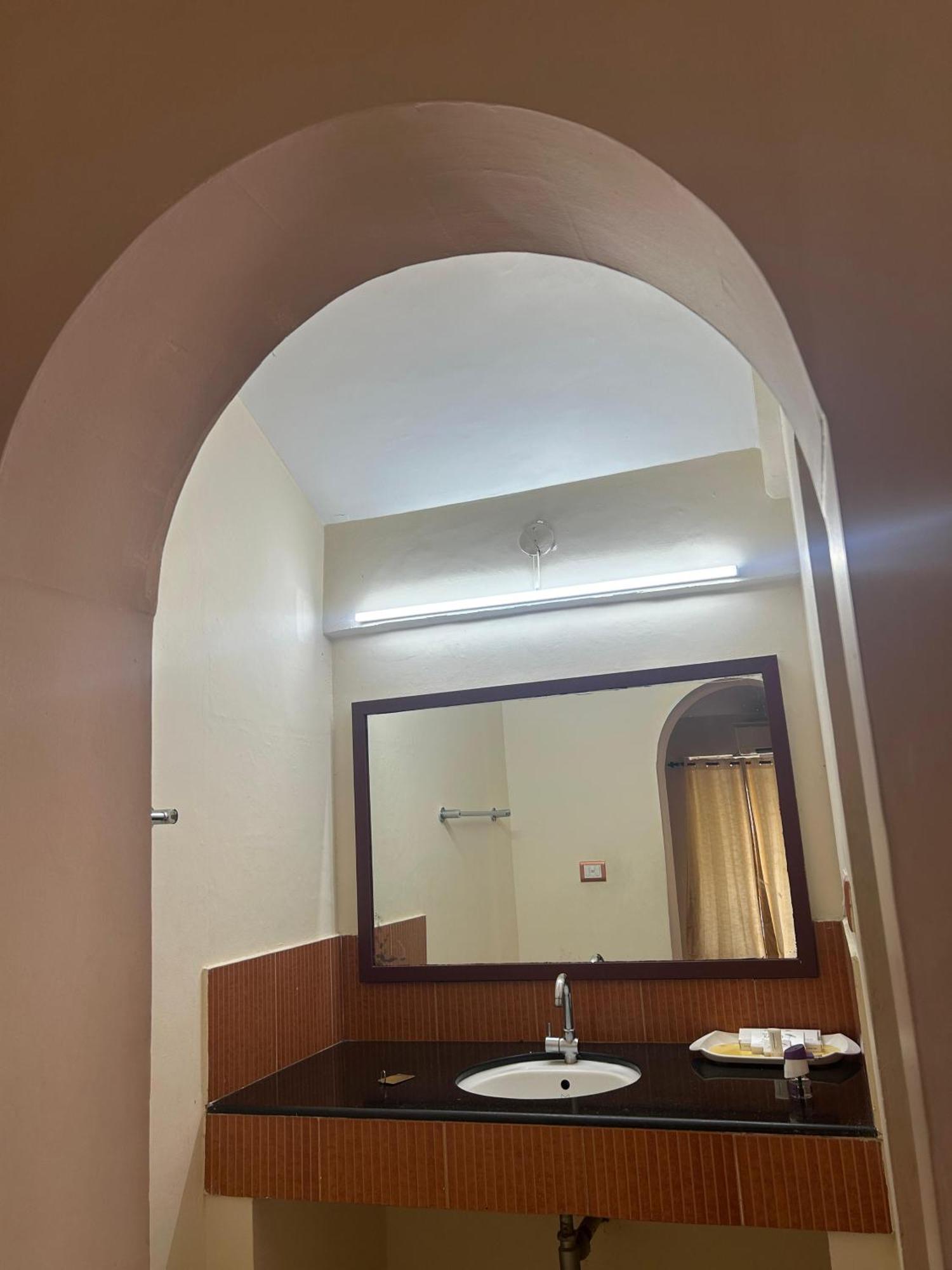Kappad Beach Resort Chemancheri Ngoại thất bức ảnh