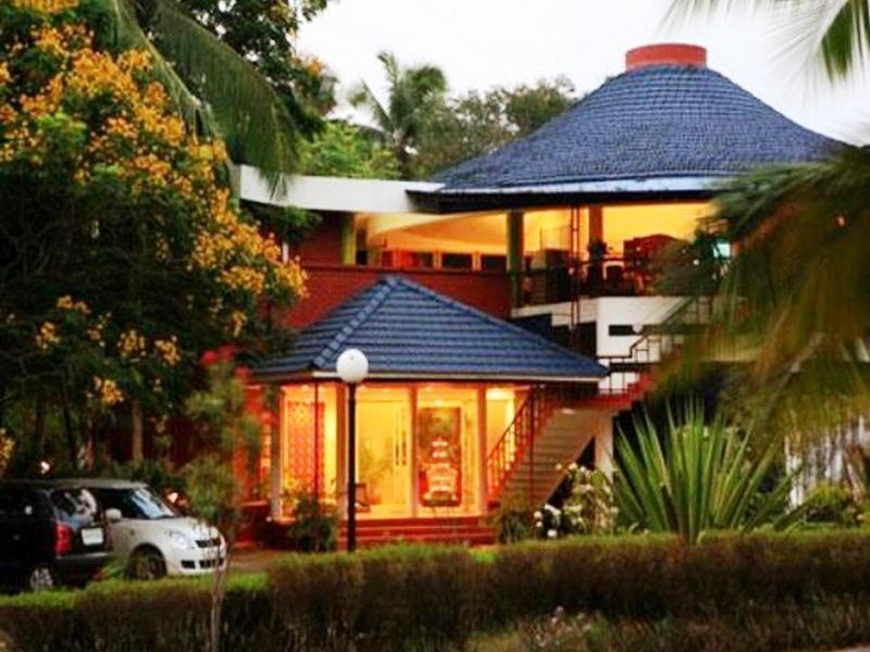 Kappad Beach Resort Chemancheri Ngoại thất bức ảnh