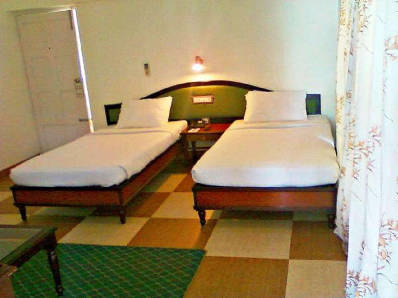 Kappad Beach Resort Chemancheri Ngoại thất bức ảnh